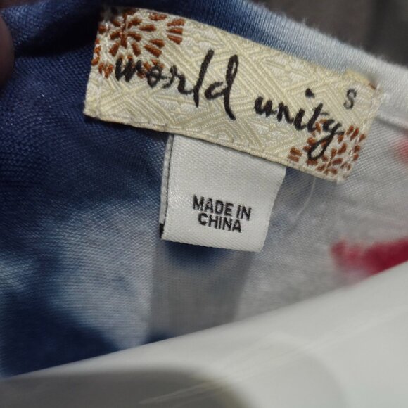 World Unity Red White and Blue Tank Size Small - Picture 5 of 5
